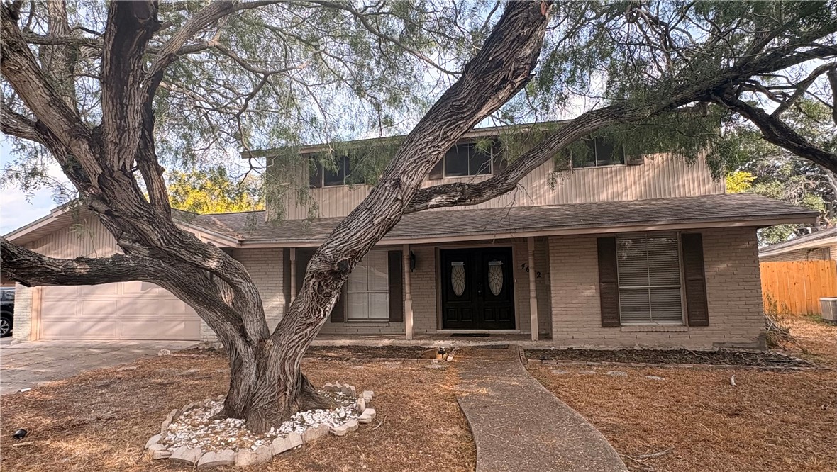4622 Coventry Property Photo 1