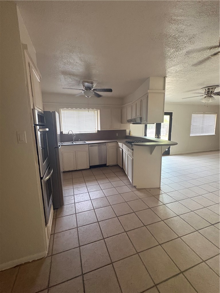 4622 Coventry Property Photo 4