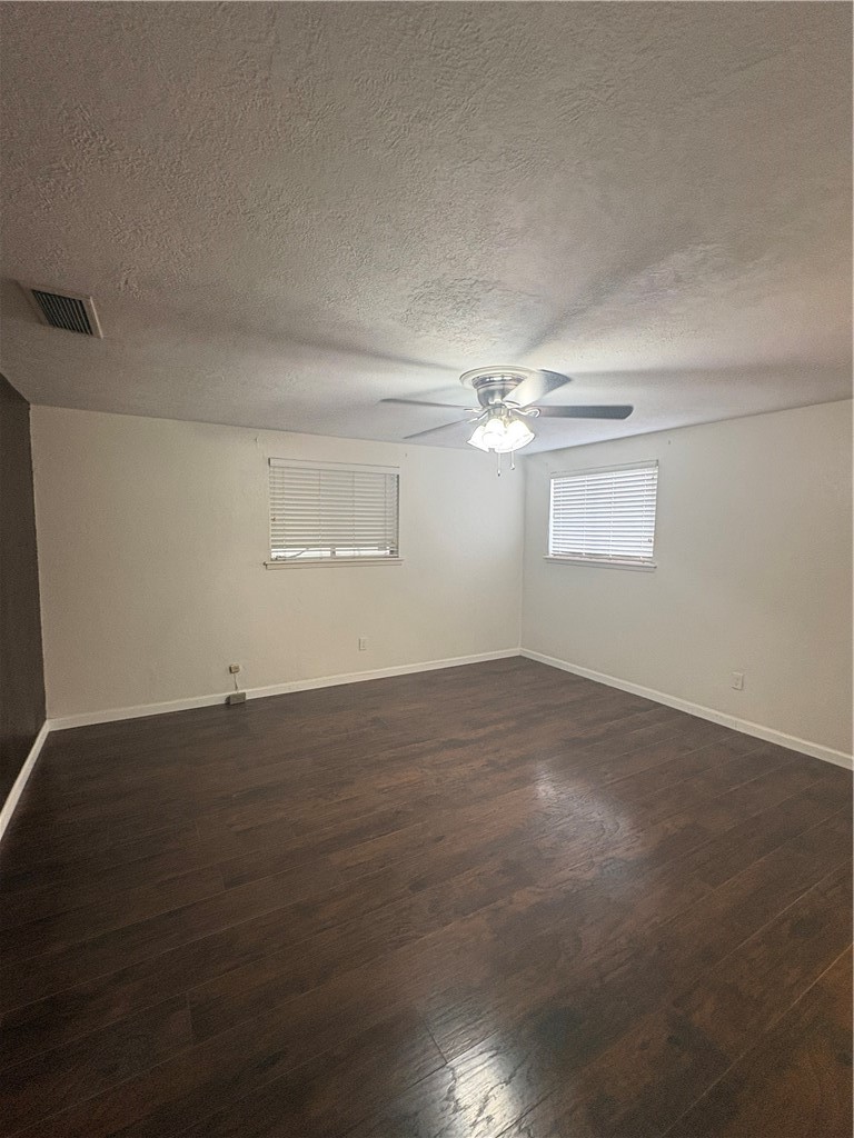 4622 Coventry Property Photo 10