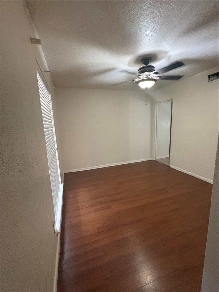 4622 Coventry Property Photo 16