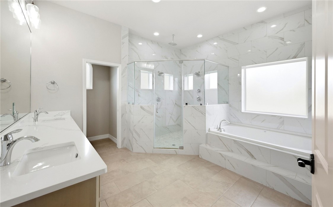 6202 Lago Vista Dr Property Photo 19
