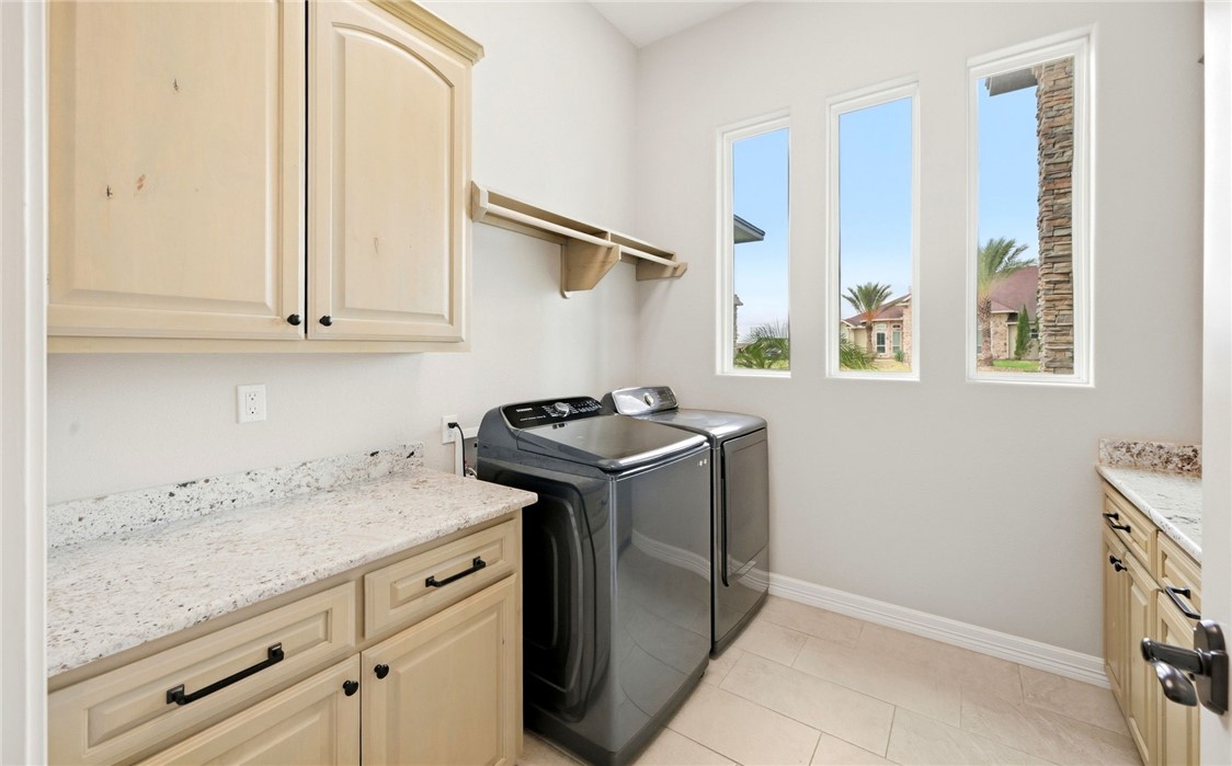 6202 Lago Vista Dr Property Photo 31
