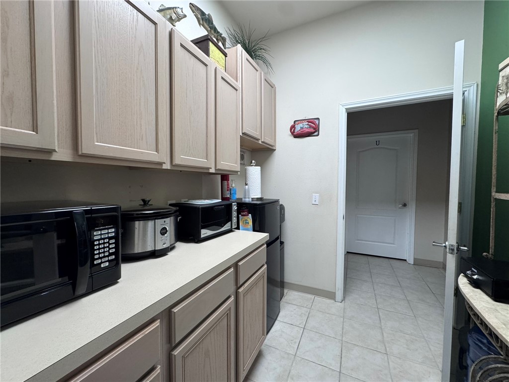 15217 S Padre Island Dr 100-m Property Photo 4