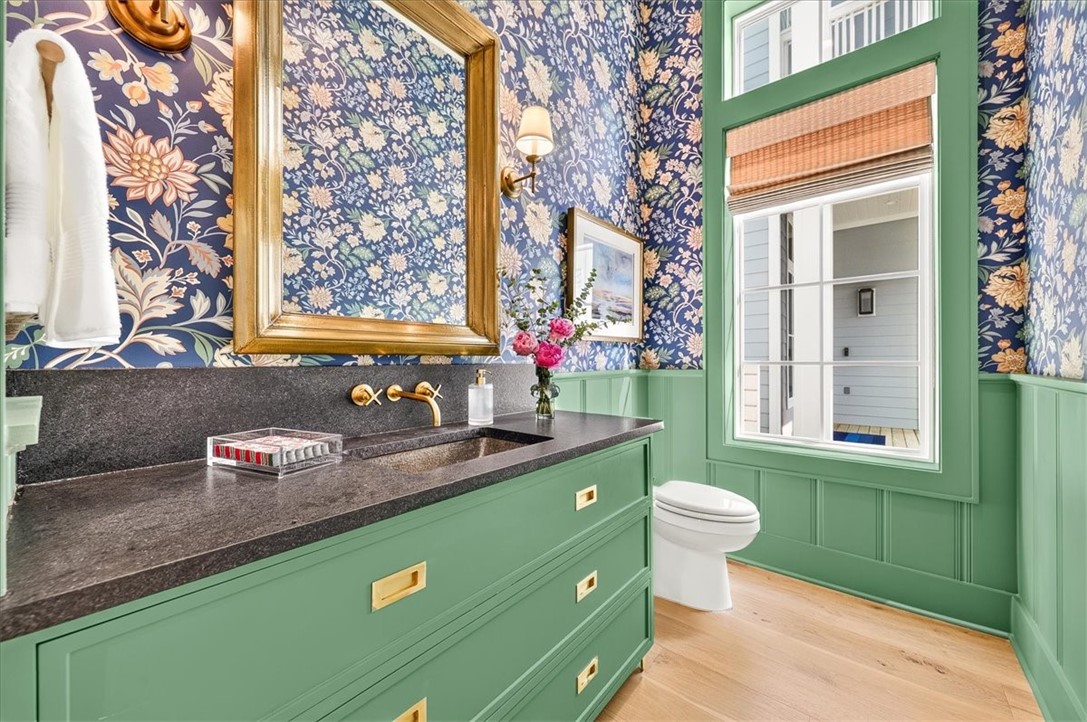 120 Charming Lane Property Photo 8