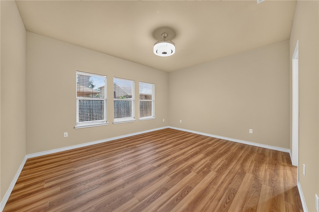 7010 Trantella Ct Property Photo 10