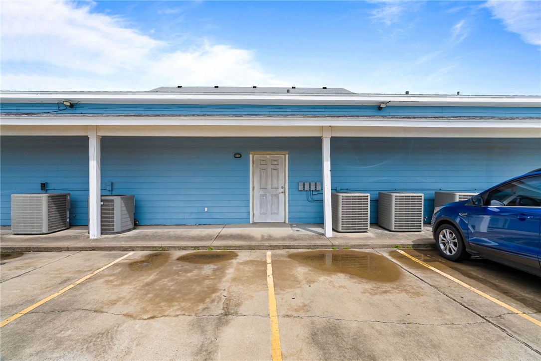 9929 S Padre Island Dr 117 Property Photo 4