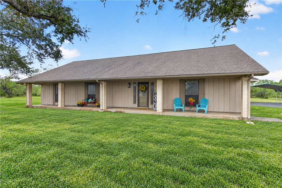223 County Road 2112 Property Photo 47