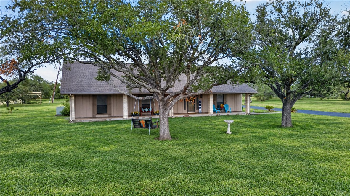 223 County Road 2112 Property Photo 49