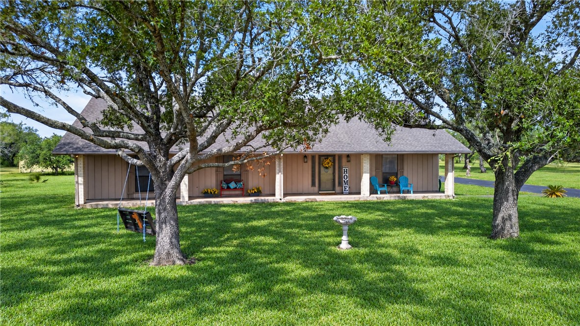 223 County Road 2112 Property Photo 50