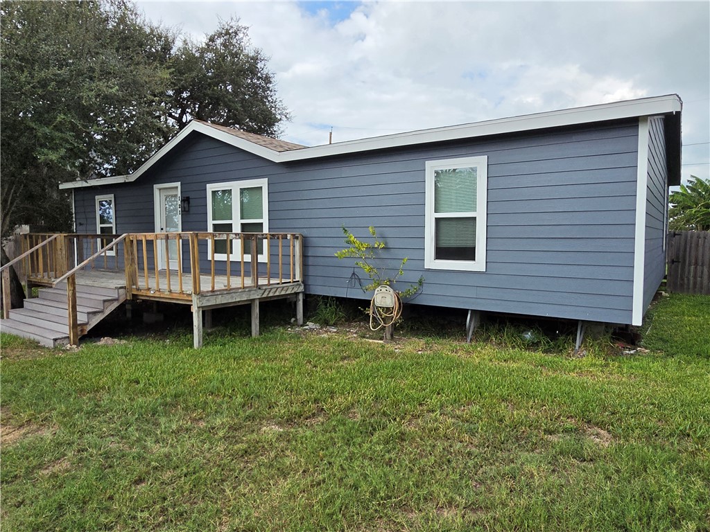 121 Copano Heights Blvd Property Photo 2