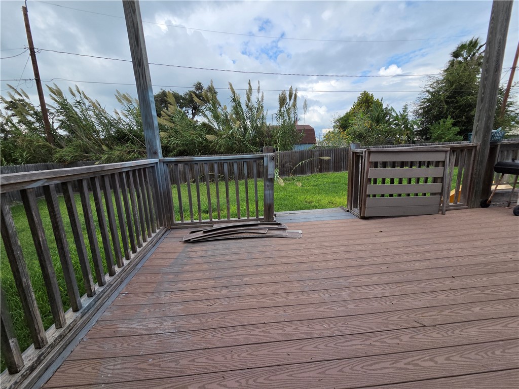 121 Copano Heights Blvd Property Photo 23