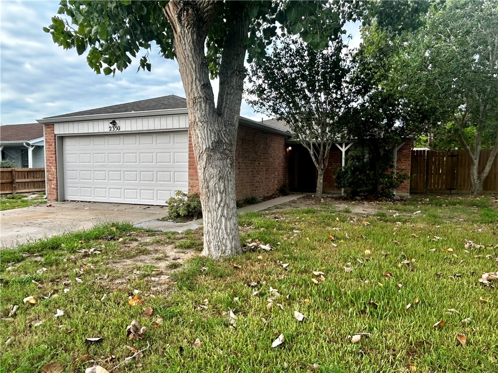 2350 Palm Dr Property Photo 1