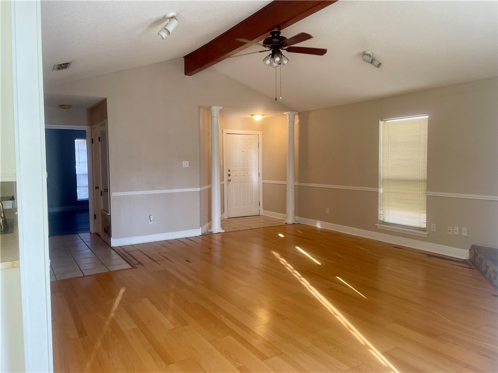 4645 Vail St Property Photo 3