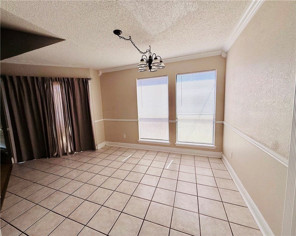 4645 Vail St Property Photo 5
