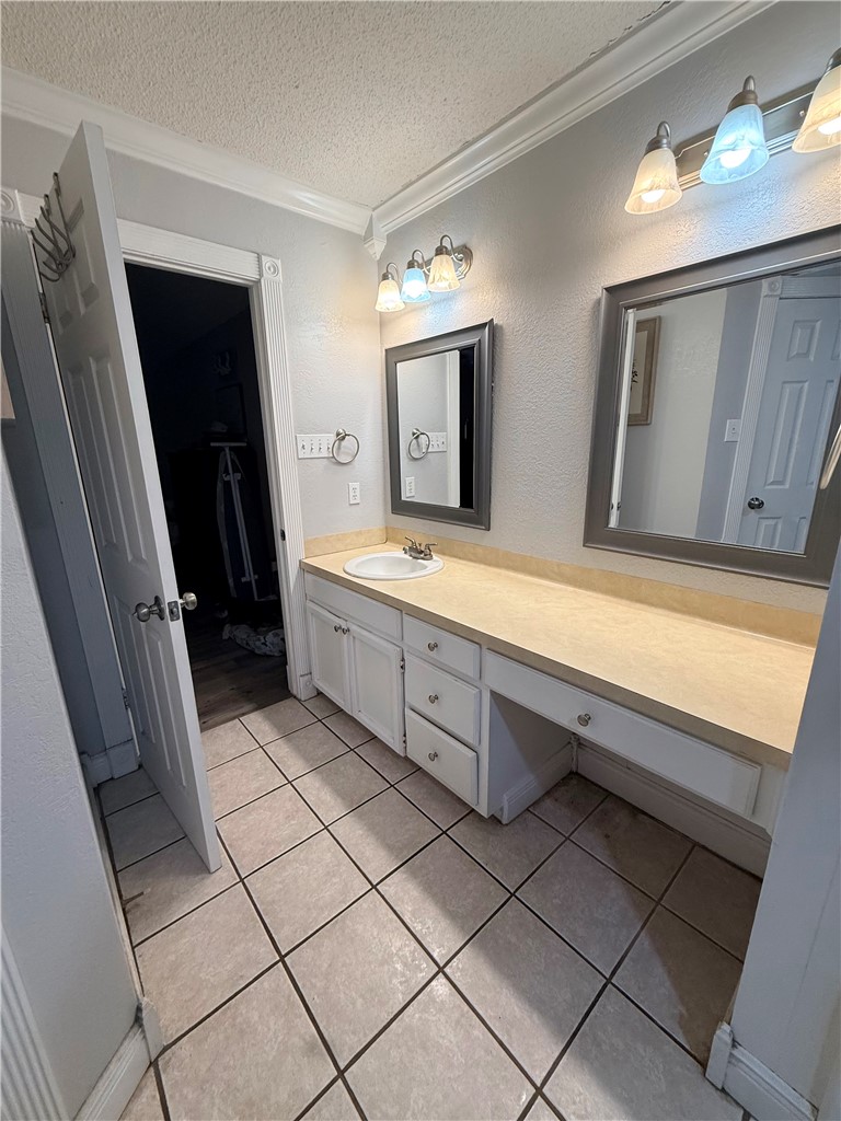 4645 Vail St Property Photo 16