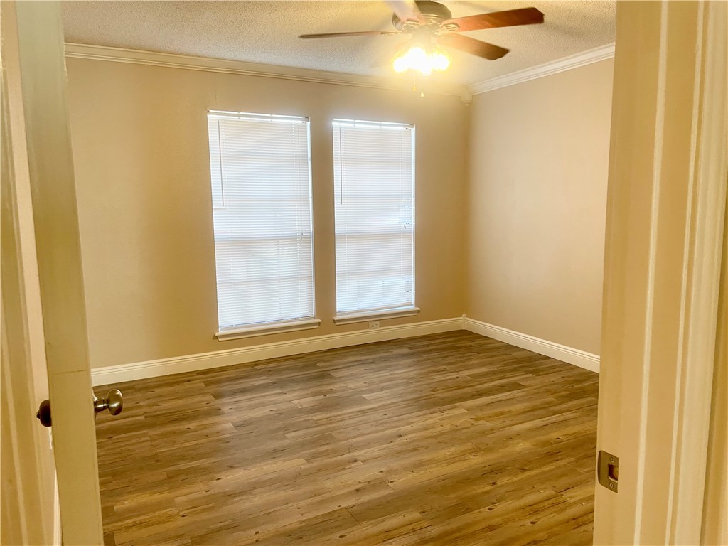4645 Vail St Property Photo 17