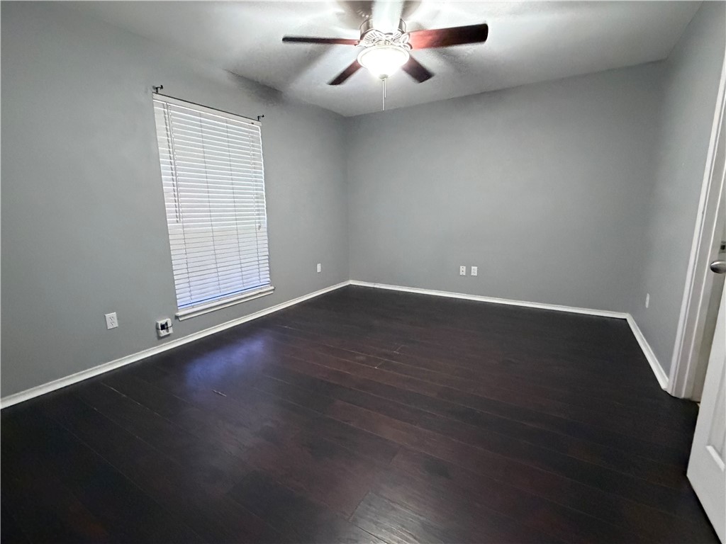 6193 Angus Dr Property Photo 6