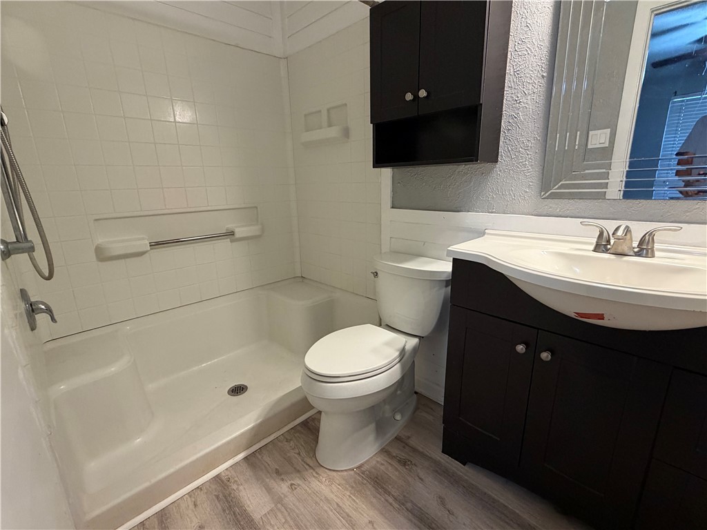 6193 Angus Dr Property Photo 9