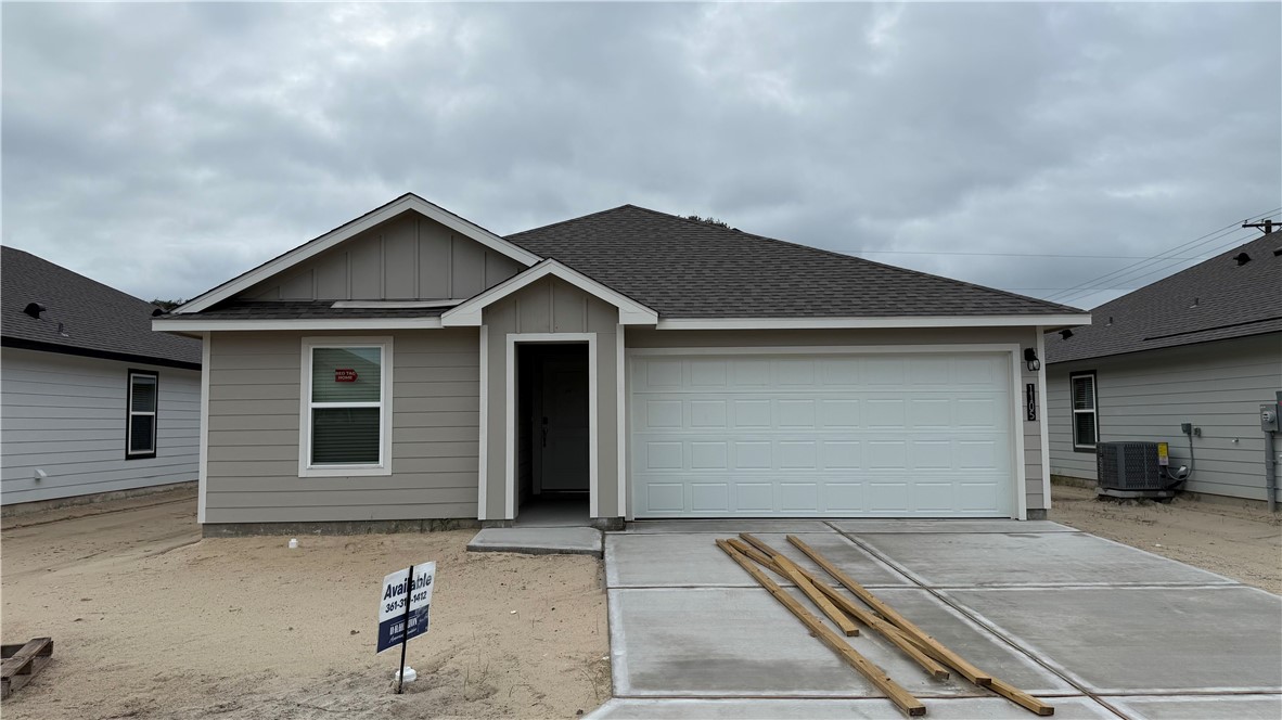 1105 Brasel Dr Property Photo 2