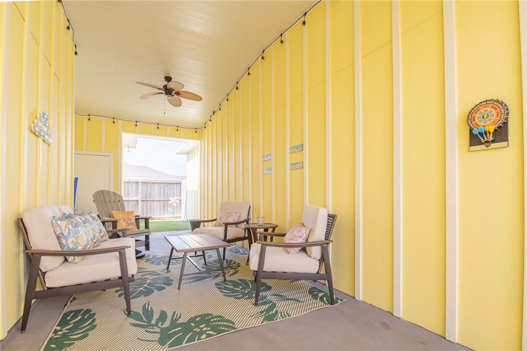 14209 Anegada Dr Property Photo 8