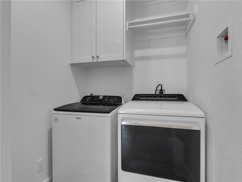 136 W Cotter Ave 8 Property Photo 39