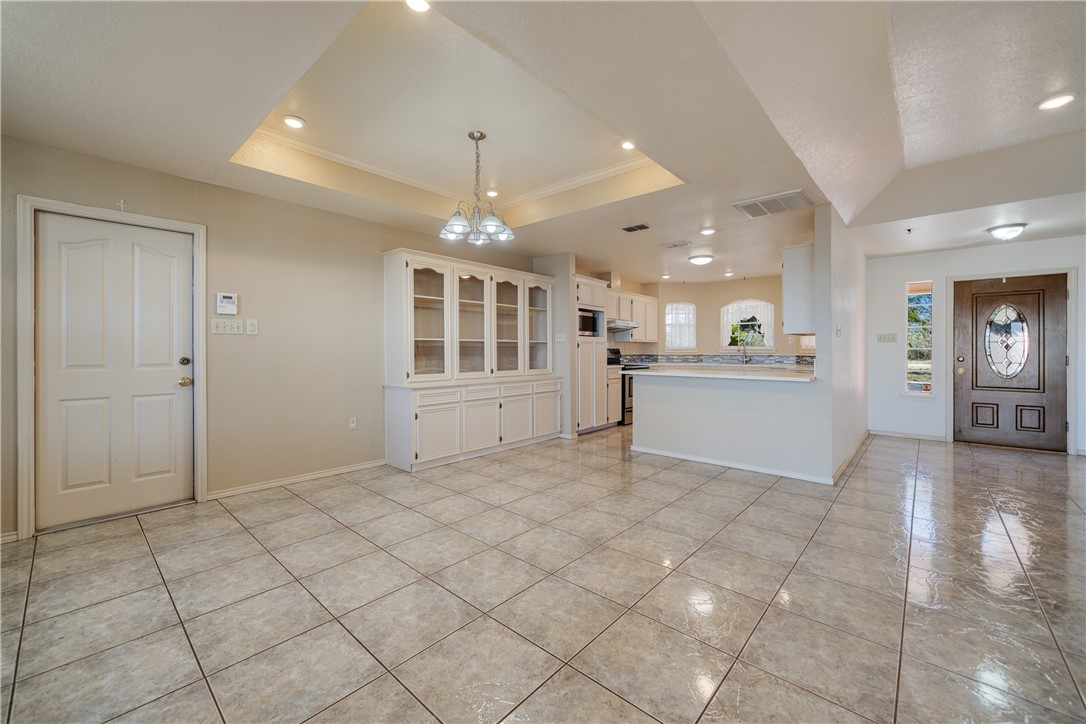 533 Carmel Dr Property Photo 10