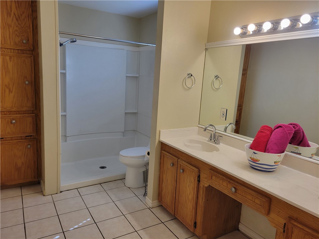 7010 Eldora Dr Property Photo 8