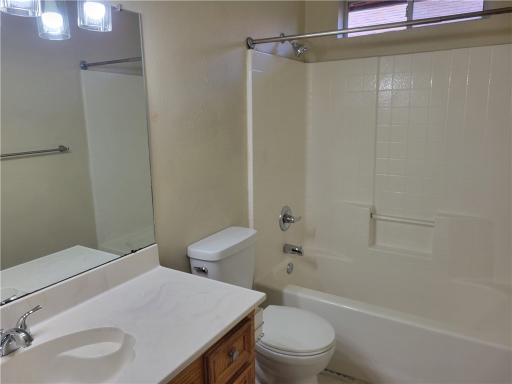 7010 Eldora Dr Property Photo 14
