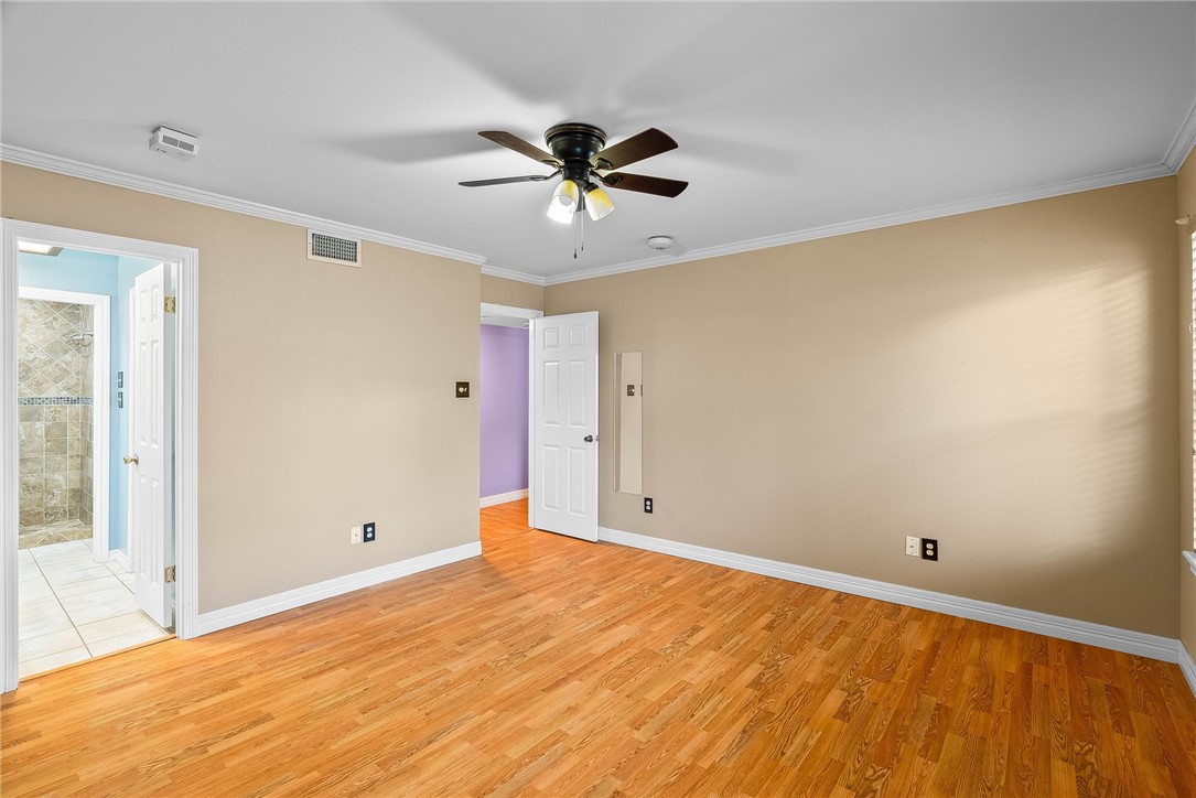 2710 Victoria Park Dr Property Photo 13