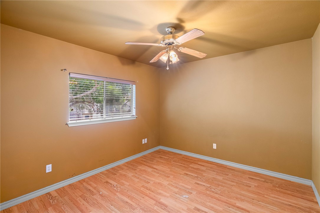 2710 Victoria Park Dr Property Photo 18