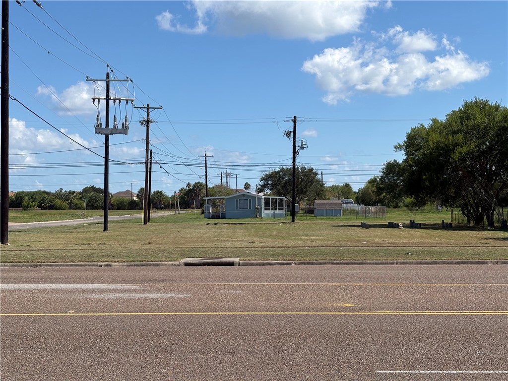 1111 Commercial Property Photo 1