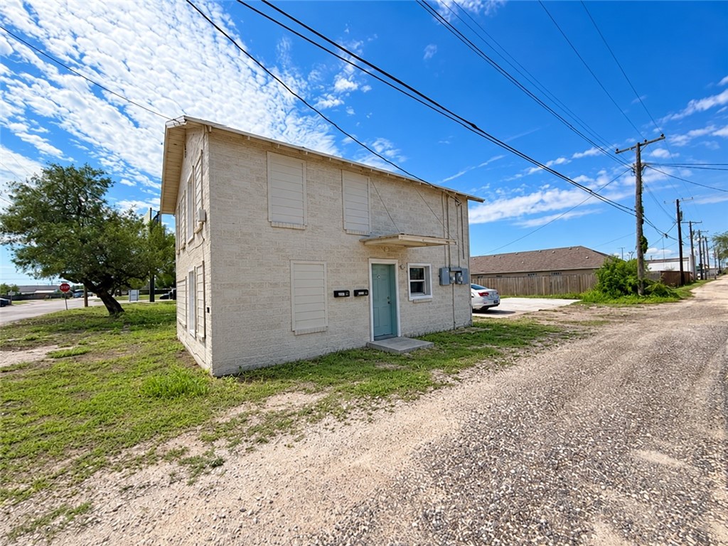 117 N Wells St Property Photo 4