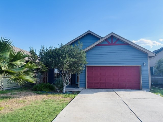 2047 Isabella Dr Property Photo 1
