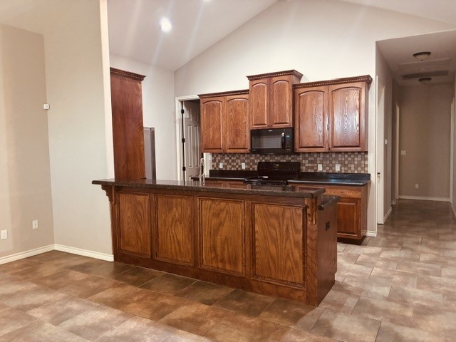2047 Isabella Dr Property Photo 6