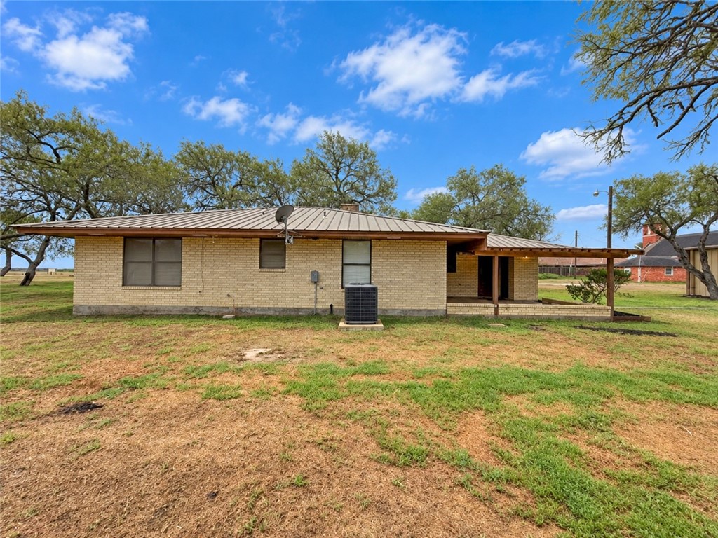 606 E Fm 628 Property Photo 29