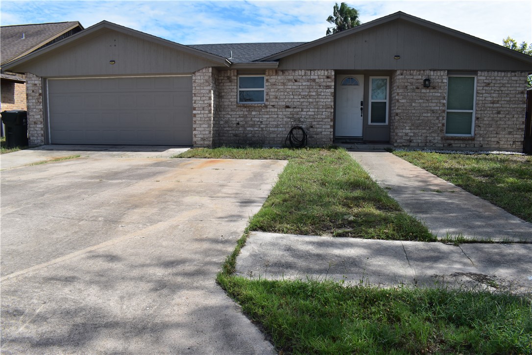 985 Ribbon Tail St Property Photo 1