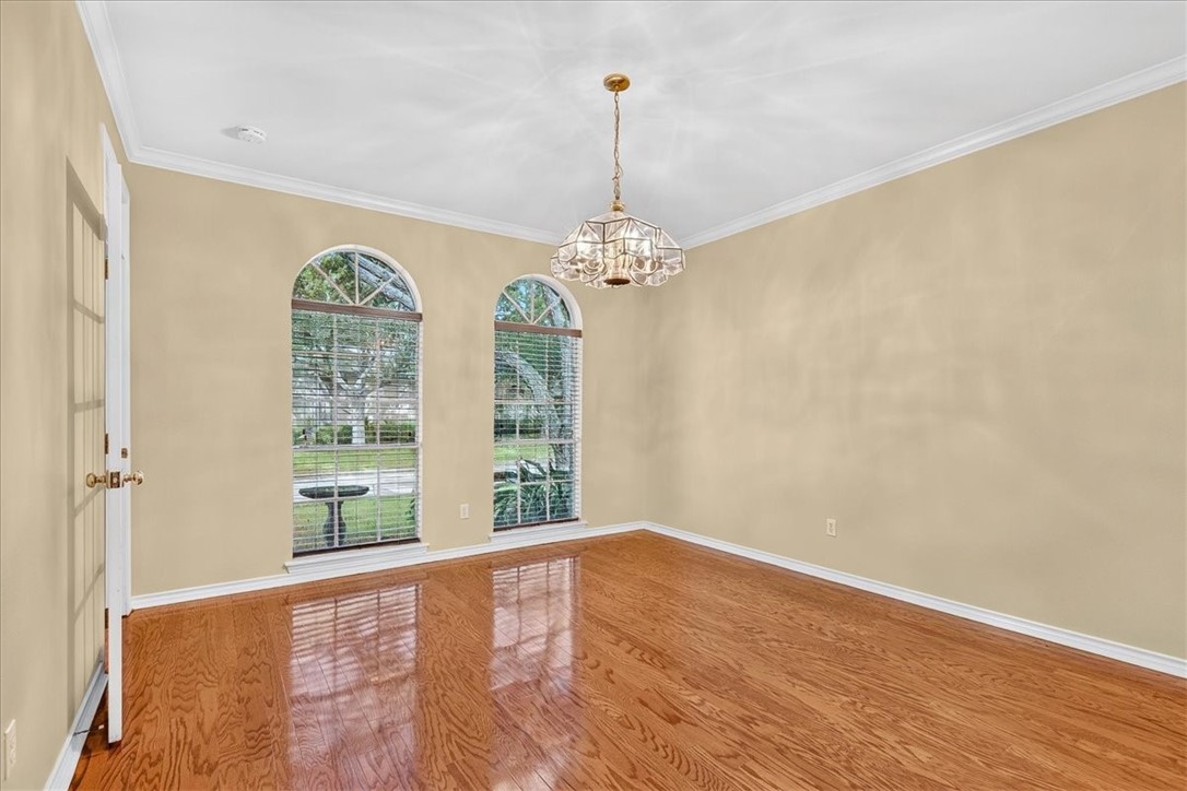 7022 Dunsford Dr Property Photo 9