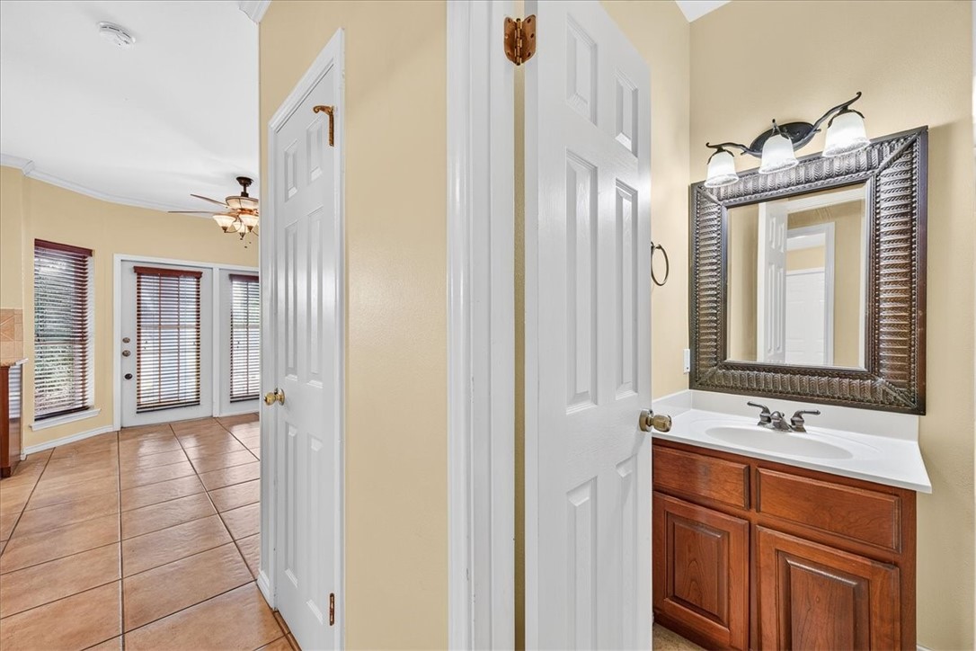 7022 Dunsford Dr Property Photo 28