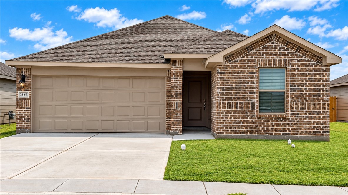 1589 Rhumba Trail Property Photo 1