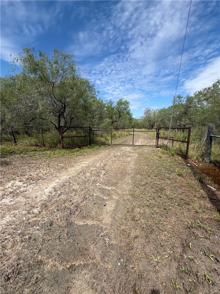 2530 N County Road 1024 Property Photo 1