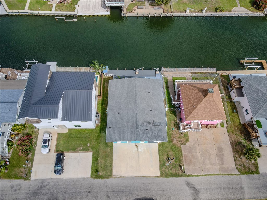 132 Port Saint Claire Property Photo 2