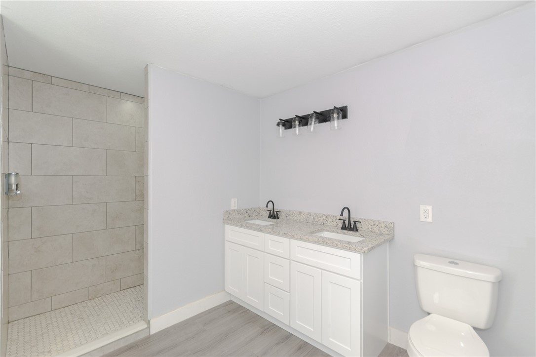 132 Port Saint Claire Property Photo 14