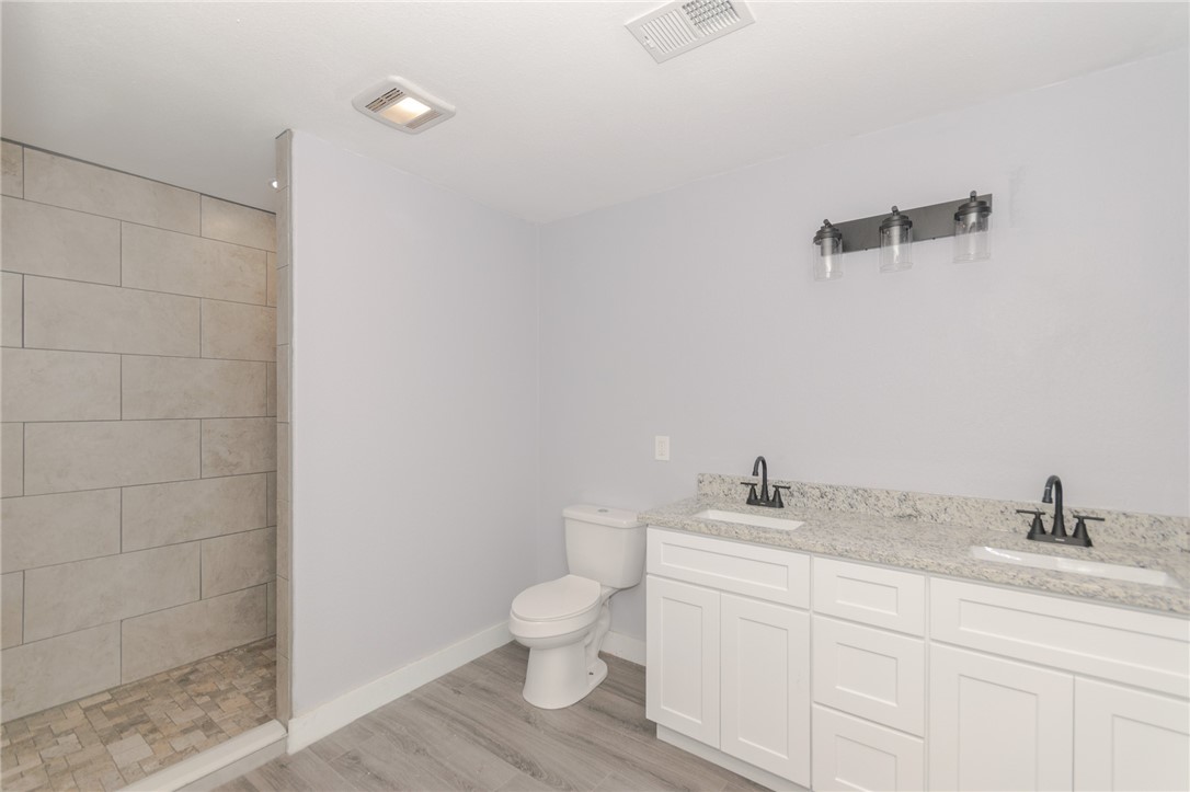 132 Port Saint Claire Property Photo 20