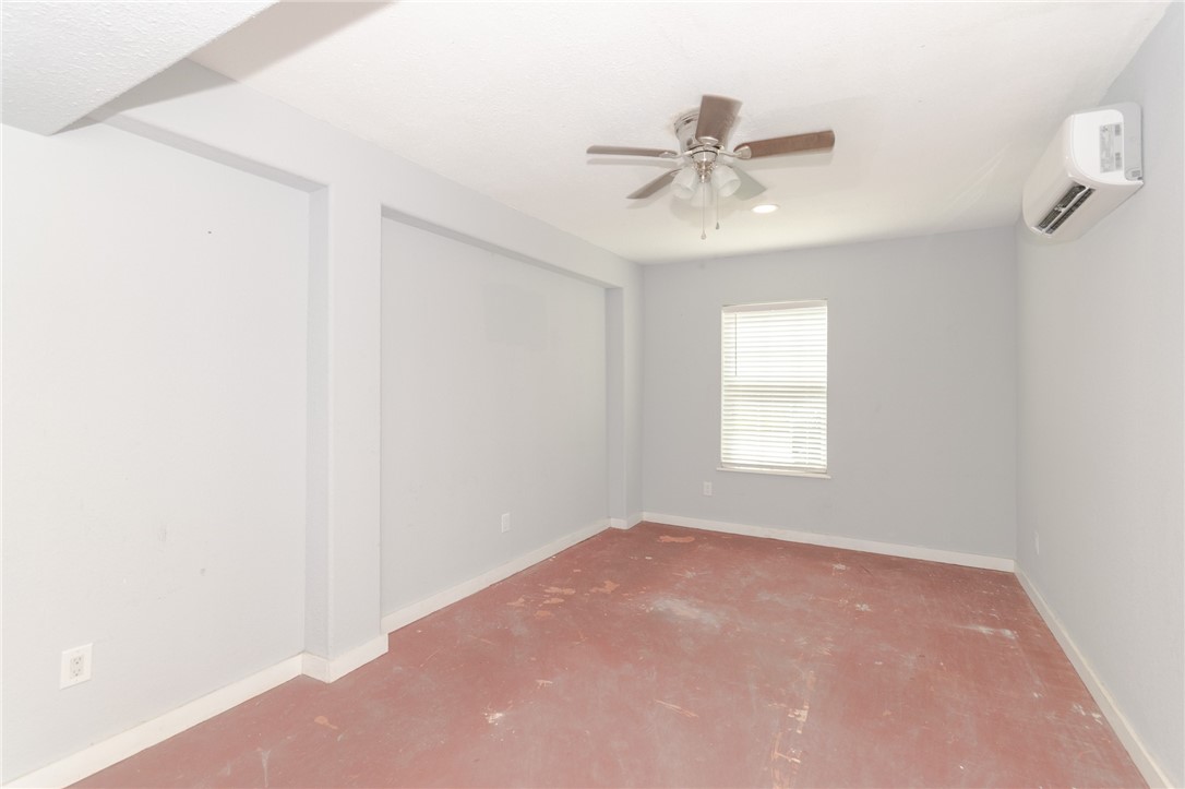 132 Port Saint Claire Property Photo 23