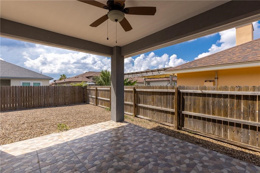 14149 La Blanquilla Dr Property Photo 11