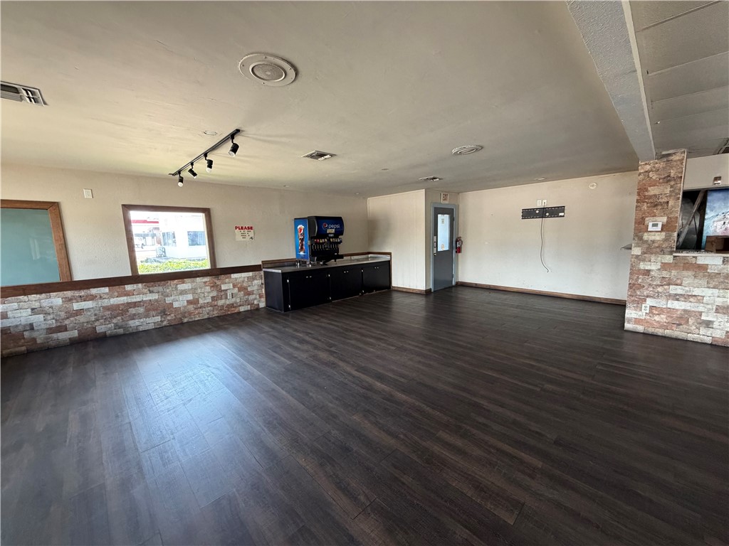 707 Nueces St Property Photo 11