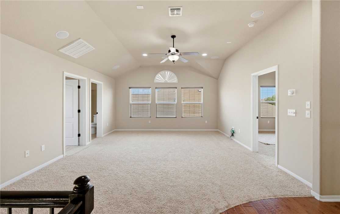 2118 Cardinales Lane Property Photo 20