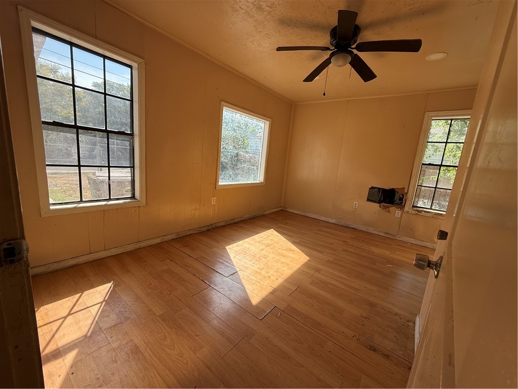 605 Duncan St Property Photo 11
