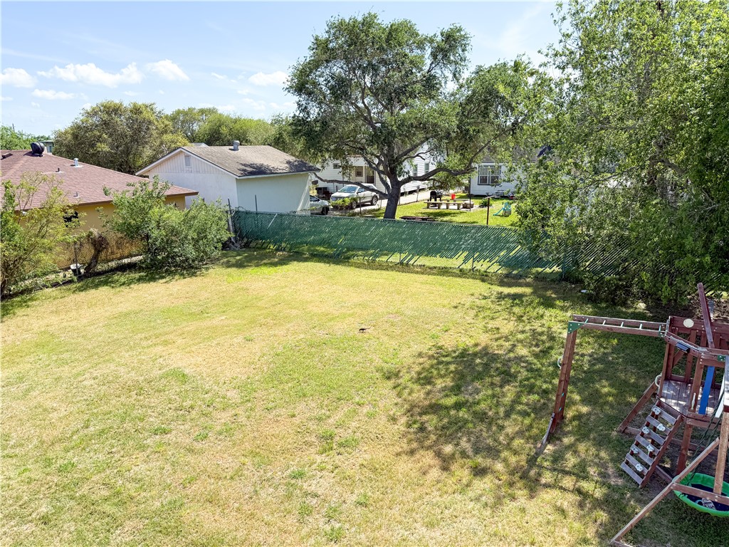 1625 14th St A Property Photo 34