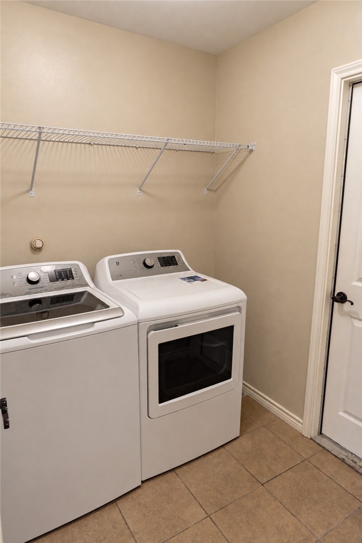 2103 Margaret Property Photo 15